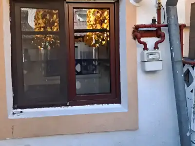 Vanzare casa Sector 3 Bucuresti vedere fereastra spre strada